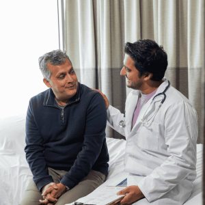 پاکان ویزیت پزشک عمومی و متخصص در منزل در مشهد هاشمیه